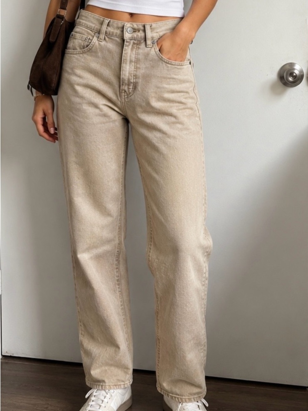 Madewell Straight-Leg Jeans in Light Beige